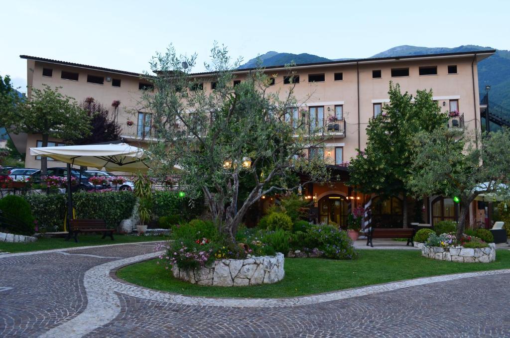 Hotel La Grotte San Donato Val di Comino Eksteriør bilde